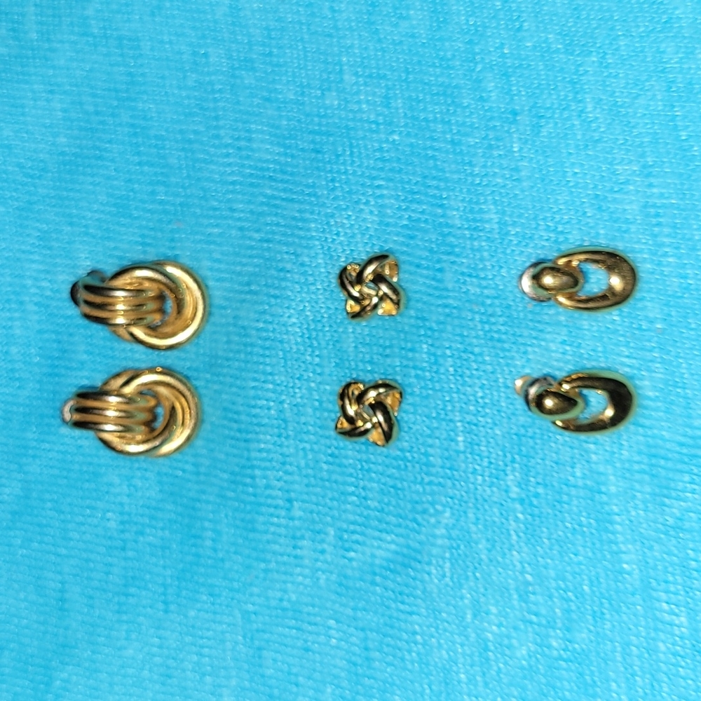 Set of 3 goldtone vintage earrings - Picture 1 of 5